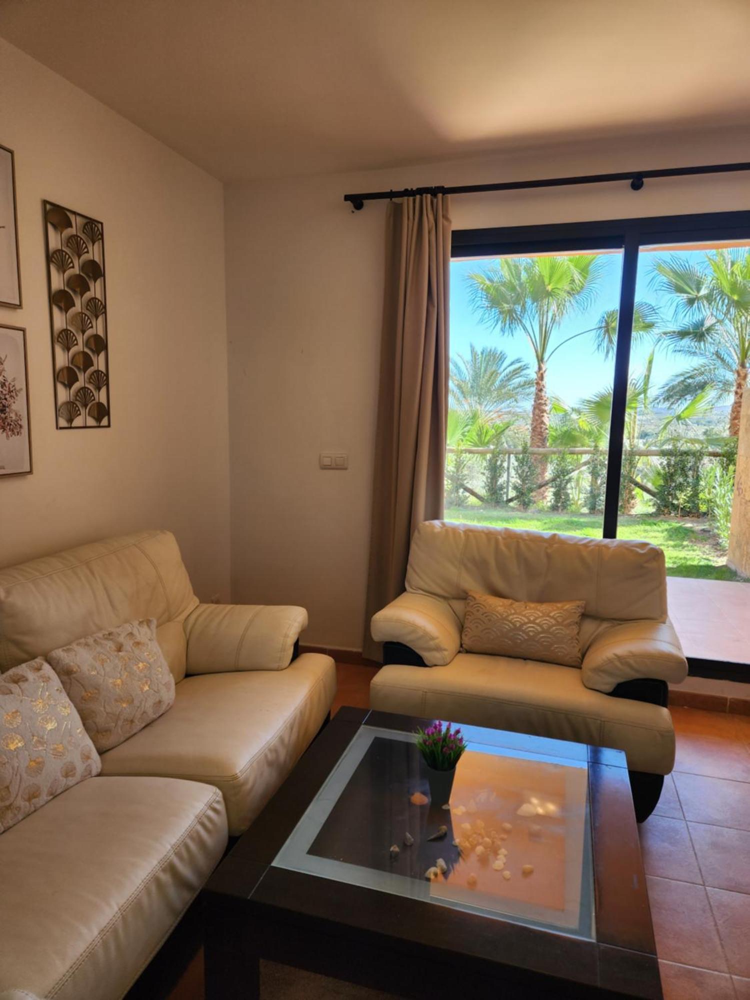 Bajo Con Jardin Propio En Valle Del Este Golf!! 维拉 外观 照片